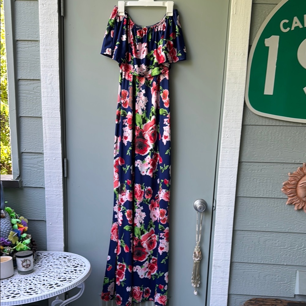 Sulimiki Floral Off-Shoulder Dress